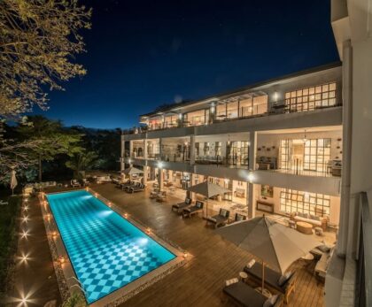 best Entebbe hotels, Latitude 0 Degrees